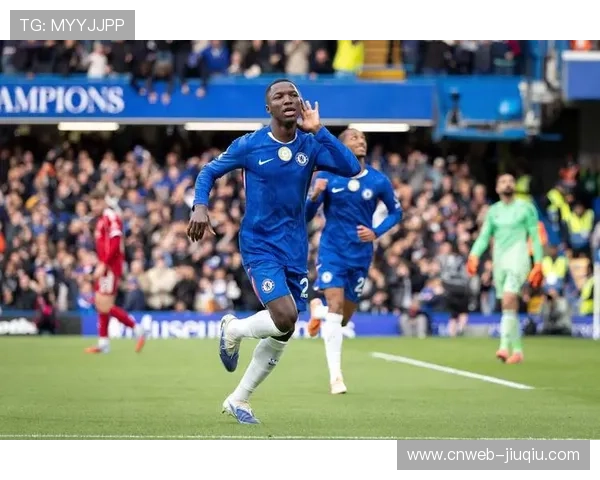 凯塞多红牌成转折点 十人切尔西逼平领头羊阿森纳